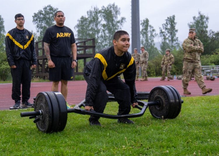 Army waives body fat standards for soldiers scoring 465 or higher on fitness test